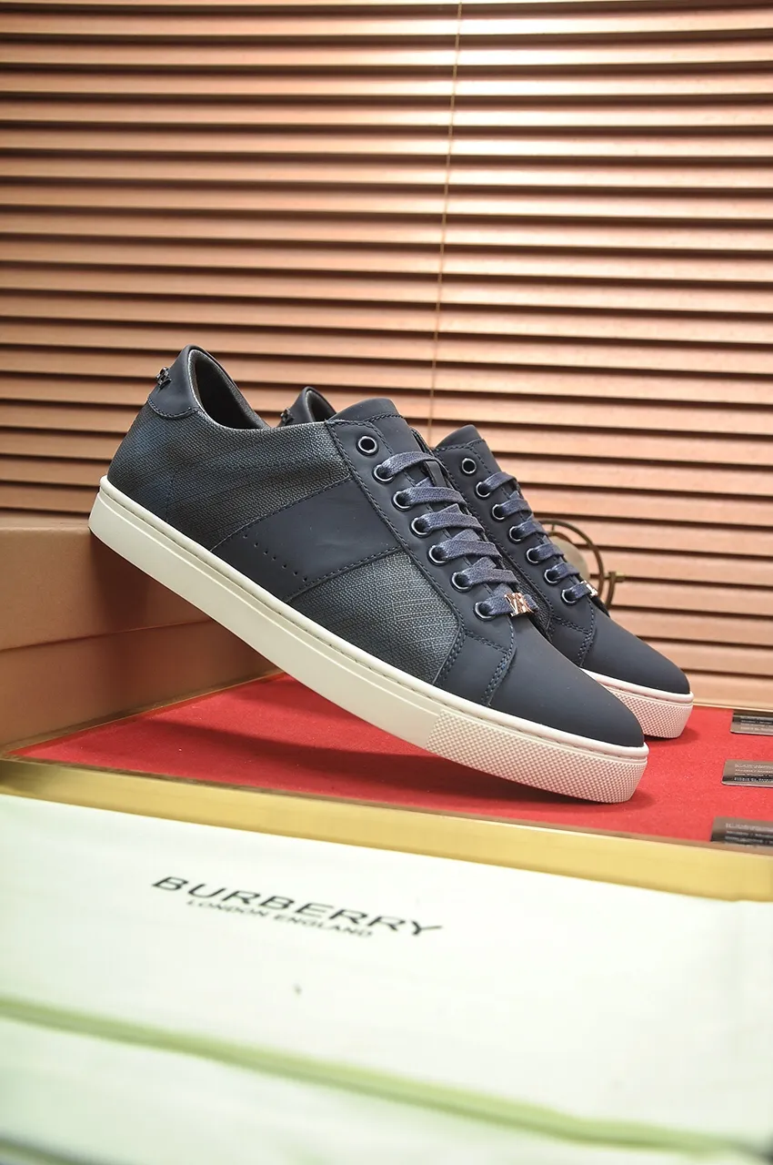 Men's shoes💰480💶[Burberry] (cowhide lining) classic low-top sneakers｜Imported cowhide with classic plaid fabric｜Cow leather lining｜Original outsole｜Fine workmanship and comfortable to wear Size: 38-44 (customized at 45)